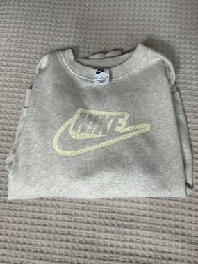 Nike Kids Light Gray Sweatshirt with Pale Yellow Logo